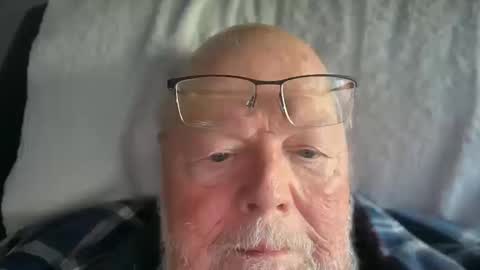 Snapshot of mr_frasier chatting on 10.15.25 Jess online show from 10.15.25