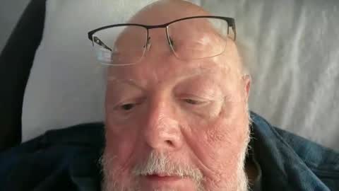 Snapshot of mr_frasier chatting on 04.22.26 Jess online show from 04.22.26