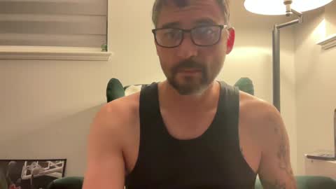 Snapshot of mr_halfling chatting on 06.19.26 mr_halfling online show from 06.19.26