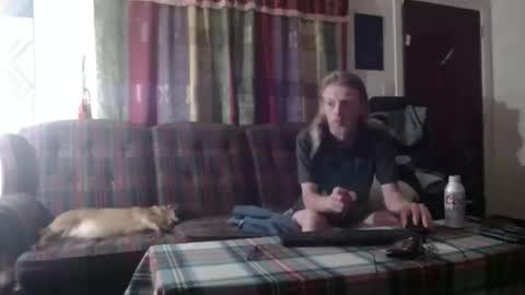 mr_happy12 online show from 10.03.25