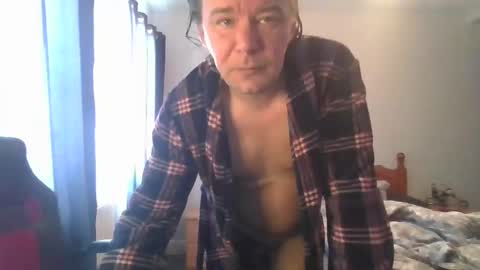 mr_i_ online show from 04.06.26