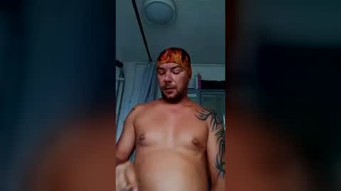 Snapshot of mr_i_ chatting on 07.18.26 mr_i_ online show from 07.18.26