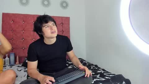 Charlie and Salo online show from 01.08.26