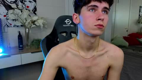 Snapshot of mr_lucky_guy chatting on 02.05.25 Kris online show from 02.05.25