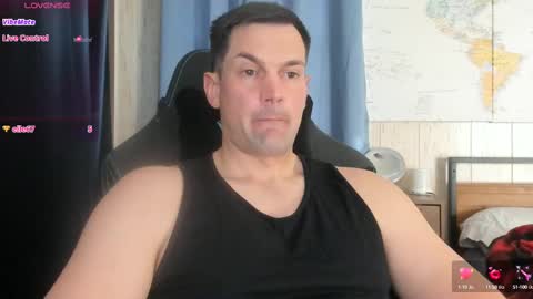 Snapshot of mr_mac69 chatting on 03.06.25 Cam online show from 03.06.25