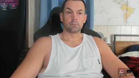 Snapshot of mr_mac69 chatting on 10.02.25 Cam online show from 10.02.25