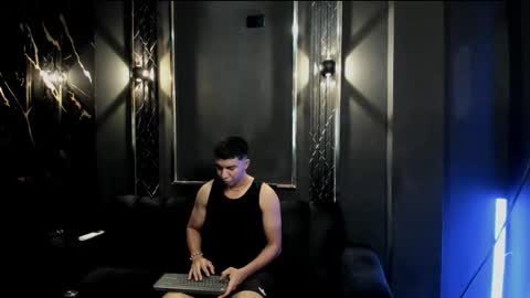 mr_maximo online show from 09.15.25