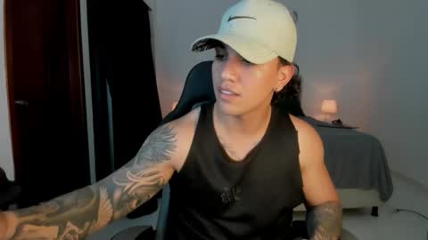 Snapshot of mr_maximo chatting on 05.20.26 mr_maximo online show from 05.20.26