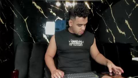 Snapshot of mr_maximo chatting on 06.29.26 mr_maximo online show from 06.29.26