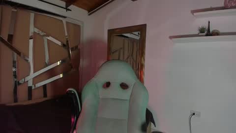 MIKEE online show from 03.12.25