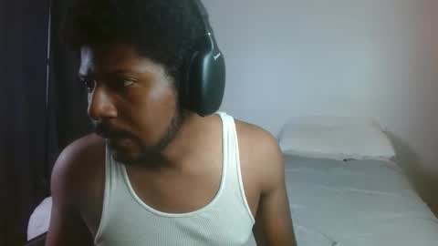 Snapshot of mr_nobody_100 chatting on 10.13.25 mr_nobody_100 online show from 10.13.25