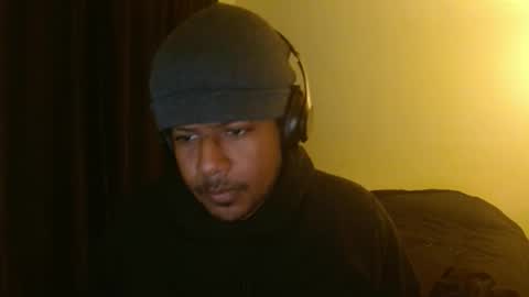 Snapshot of mr_nobody_100 chatting on 01.10.26 mr_nobody_100 online show from 01.10.26