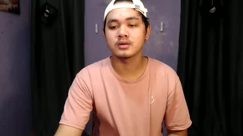 mr_olivercummerx online show from 11.29.25