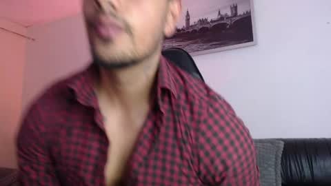 Snapshot of mr_real_aaron chatting on 05.30.26 AARON online show from 05.30.26