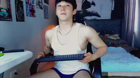 Snapshot of mr_skyy chatting on 07.21.26 thomas online show from 07.21.26