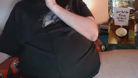 Snapshot of mr_south chatting on 12.04.24 Mr South X online show from 12.04.24