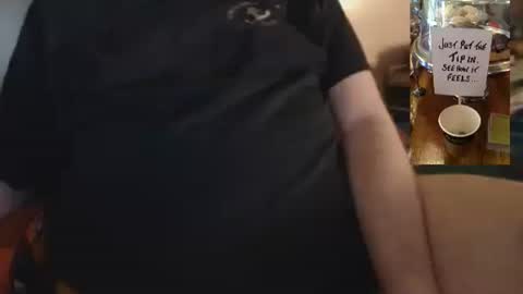 Snapshot of mr_south chatting on 12.11.24 Mr South X online show from 12.11.24