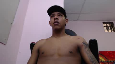 mr_stiven_ online show from 01.24.25