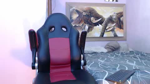 mr_stiven_ online show from 03.02.25