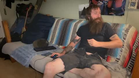 Snapshot of mr_valdor chatting on 10.15.25 Valdor online show from 10.15.25