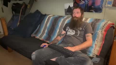 Snapshot of mr_valdor chatting on 10.23.25 Valdor online show from 10.23.25