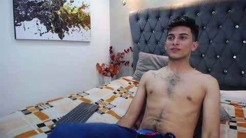 Snapshot of mr_williseo chatting on 12.29.24 williseo online show from 12.29.24