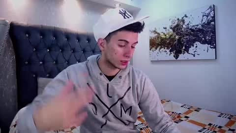 Snapshot of mr_williseo chatting on 03.05.25 williseo online show from 03.05.25