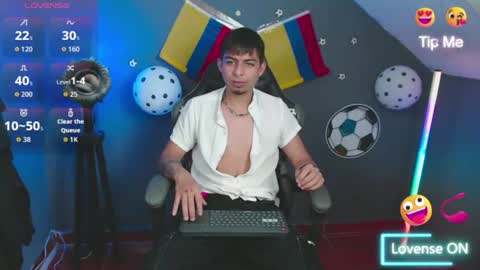 Snapshot of mralpha_latino chatting on 06.17.26 Alpha LATINO online show from 06.17.26