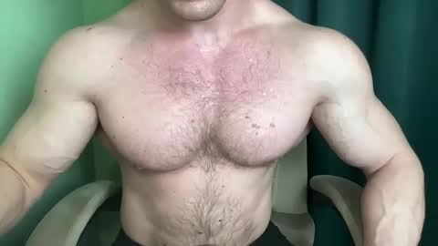 Snapshot of mrbiceps_23 chatting on 02.21.25 Mrbiceps23 online show from 02.21.25