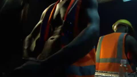 Snapshot of mrbigdiq chatting on 01.08.25 MrBigDiQ1 online show from 01.08.25