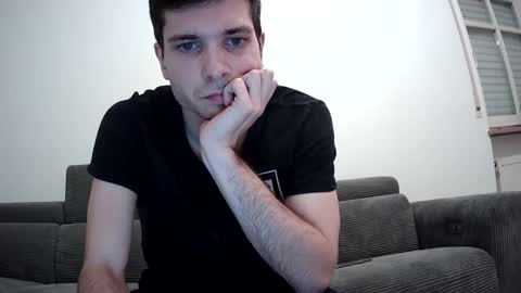 Snapshot of mrboyyyy chatting on 01.10.25 ... online show from 01.10.25