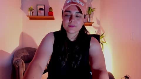 Laura online show from 02.20.25