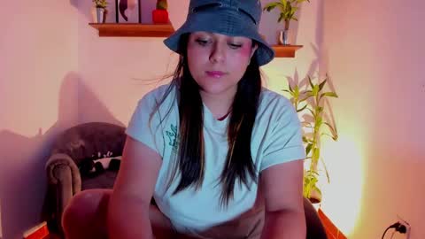 Laura online show from 03.07.25
