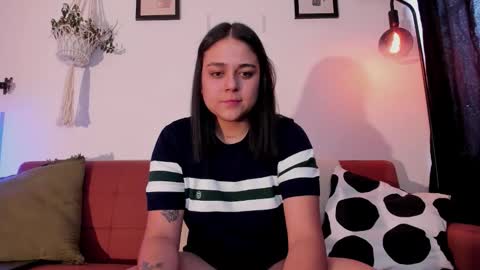 Laura online show from 02.04.26