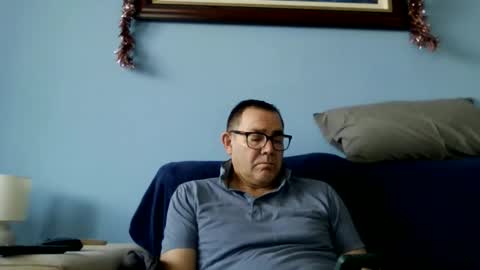 Snapshot of mrcaruso chatting on 12.19.25 Mrcaruso online show from 12.19.25