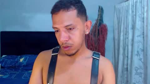 Snapshot of mrchrisdaniel chatting on 05.08.26 Christtofer online show from 05.08.26