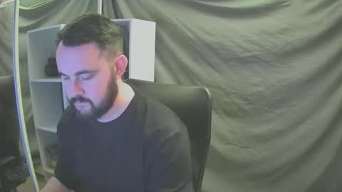 Snapshot of mrcurvedc chatting on 12.20.24 Mr Curved online show from 12.20.24