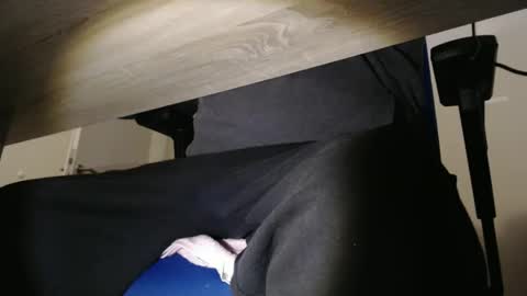 Snapshot of mrduplo1975 chatting on 12.08.24 MrJohnsen1975 online show from 12.08.24