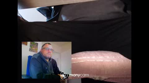 Snapshot of mrduplo1975 chatting on 06.15.26 MrJohnsen1975 online show from 06.15.26