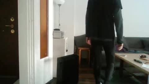 Snapshot of mrhandsomelovee chatting on 03.02.25 Nikola online show from 03.02.25