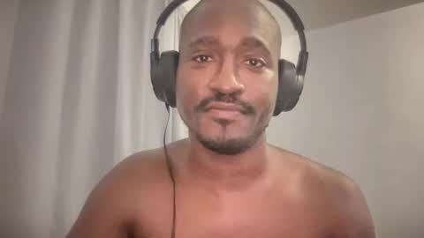 Snapshot of mrjazzman934061 chatting on 11.25.25 mrjazzman934061 online show from 11.25.25