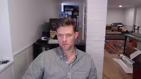 Snapshot of mrkenridge chatting on 04.29.26 mrkenridge online show from 04.29.26