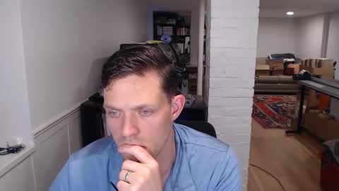 Snapshot of mrkenridge chatting on 04.30.26 mrkenridge online show from 04.30.26