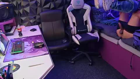 Snapshot of mrlongplay835366 chatting on 02.27.26 mrlongplay835366 online show from 02.27.26