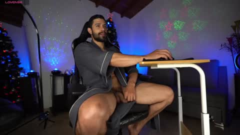 Luis    Instagram   online show from 12.12.24