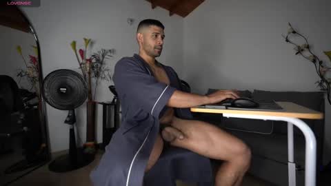 Luis    Instagram   online show from 03.07.25