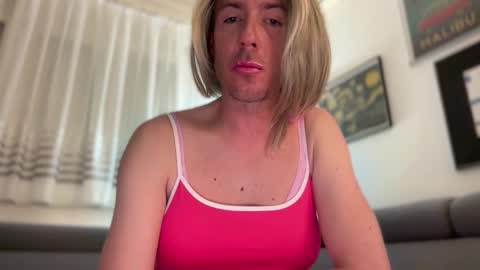 Snapshot of mrmooser42 chatting on 05.13.26 TaleOfLaura online show from 05.13.26