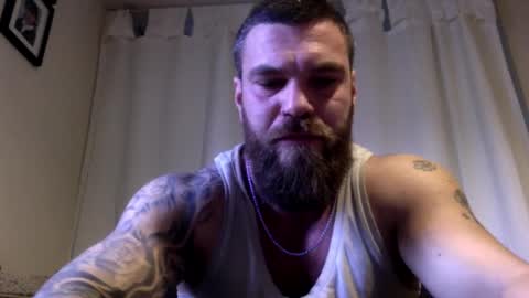 Snapshot of mrmsnow chatting on 02.08.25 Mr Snow online show from 02.08.25