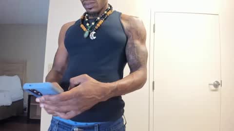 mromg007 online show from 10.08.25