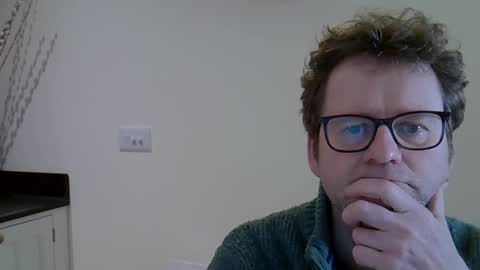 Mr Paper Stones online show from 02.25.25